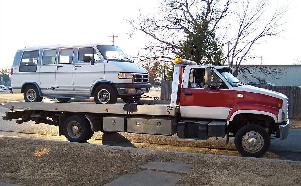 this image shows heavy-duty towing in Malden, MA